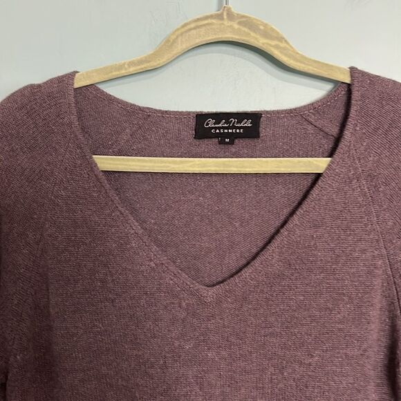 Claudia Nichole V Neck Cashmere Sweater - Picture 4 of 8
